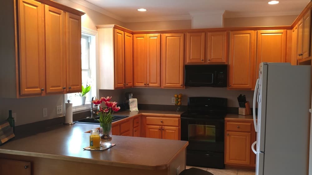 Backsplash Before